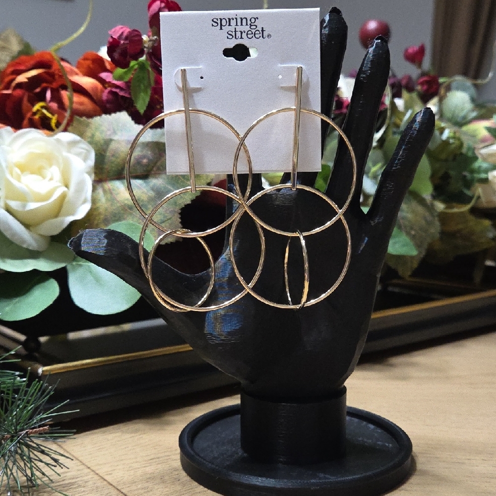 Spring Street Elegant Gold Triple Hoop Earrings